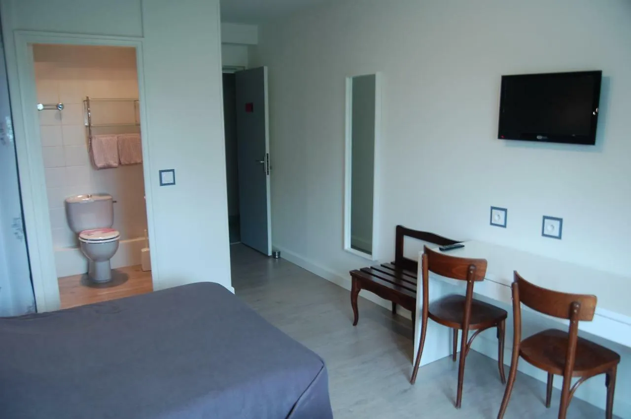 Le Relais Des Primeurs Logis Hotel Taule